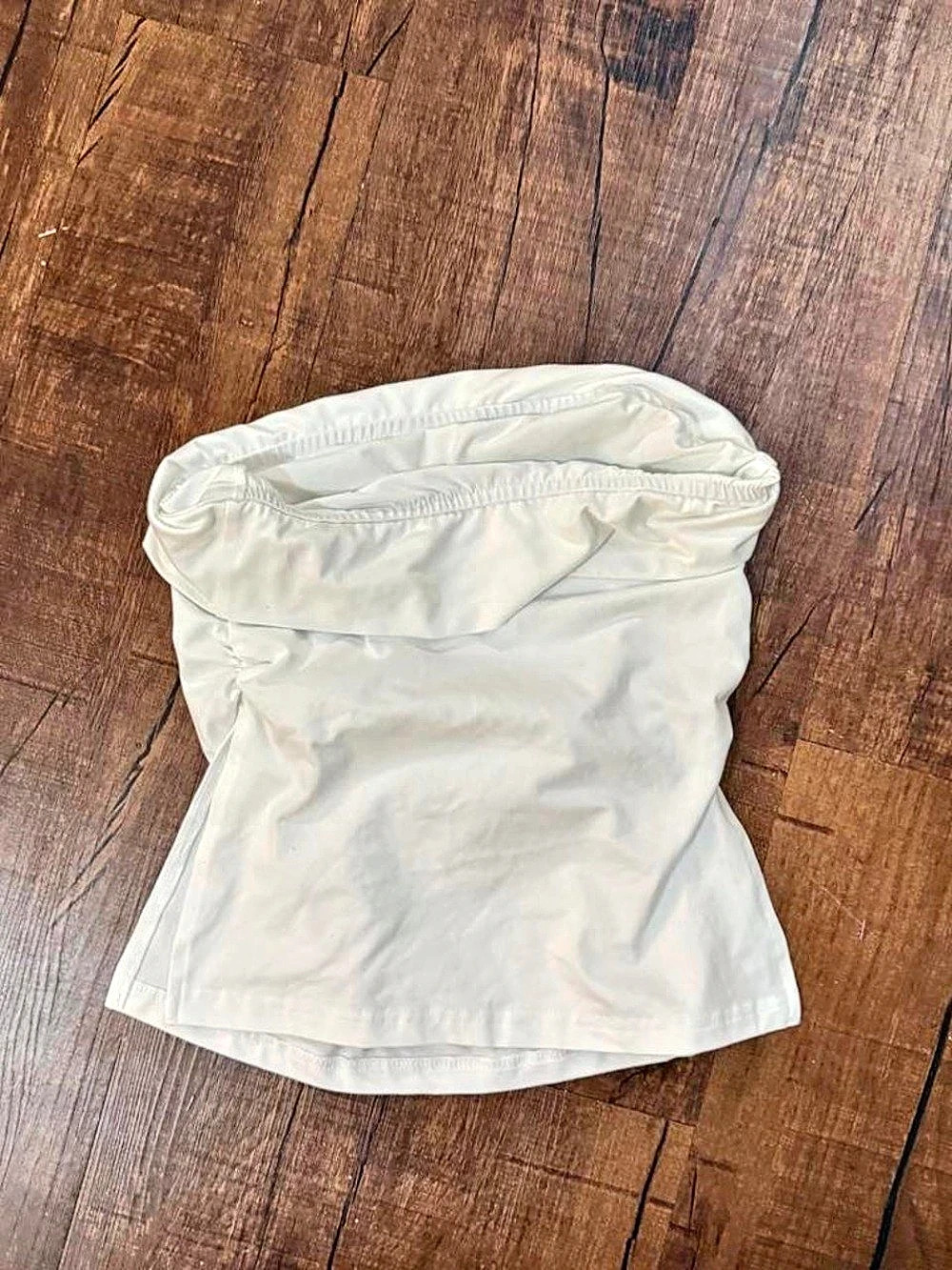 ROMWE Strapless White Top Size Small Like New